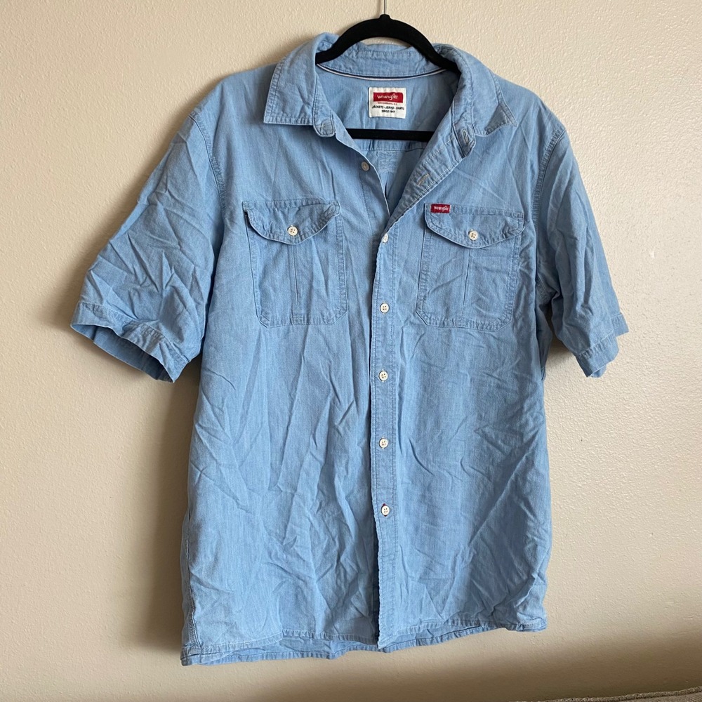 Vintage 90s Wrangler Mens Large Light Wash Denim Short Sleeve Button Down Shirt
